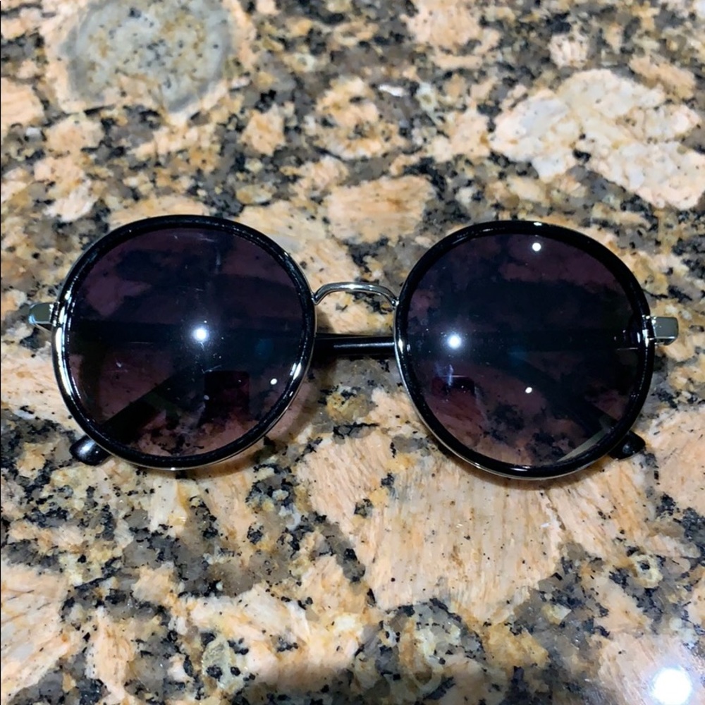 Betsey Johnson Sunglasses!